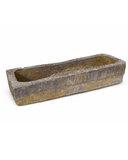 Old water trough (48 x 163 x 38 cm)
